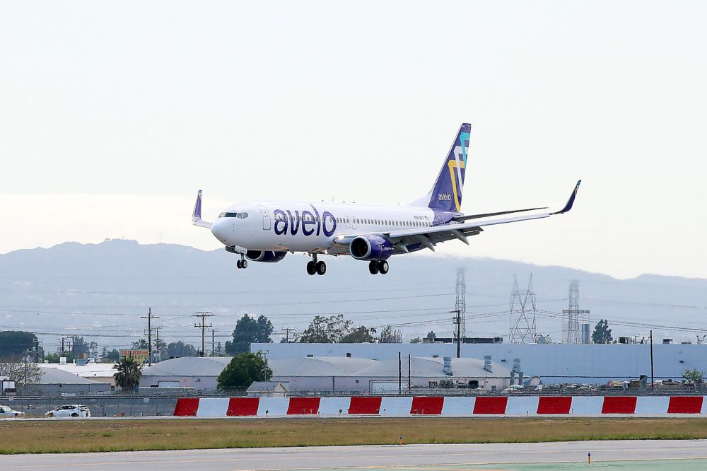 Avelo-Airlines-Free-Tickets-Connecticut