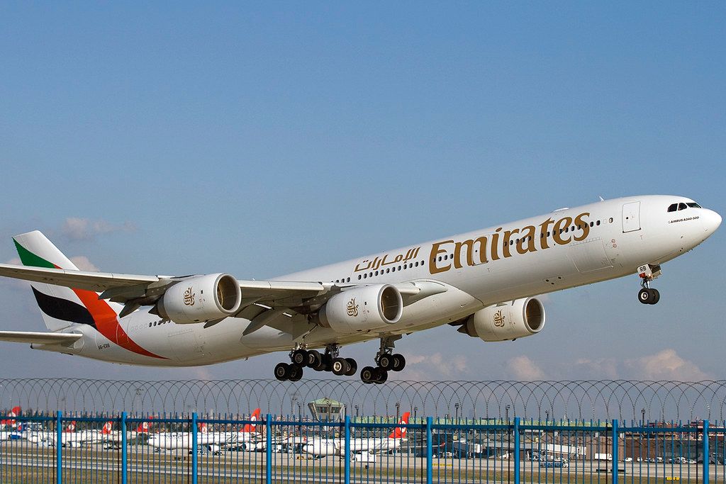 エミレーツ Emirates モデルプレーン A340-500 1:200 www.toguuk.com