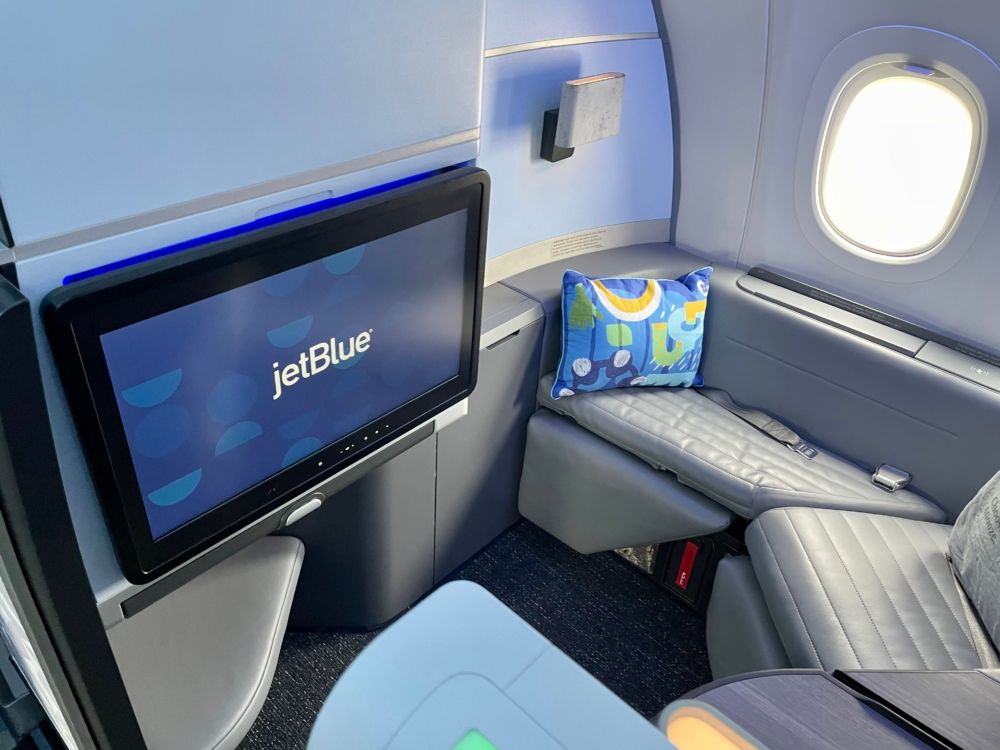 JetBlue A321LR Business