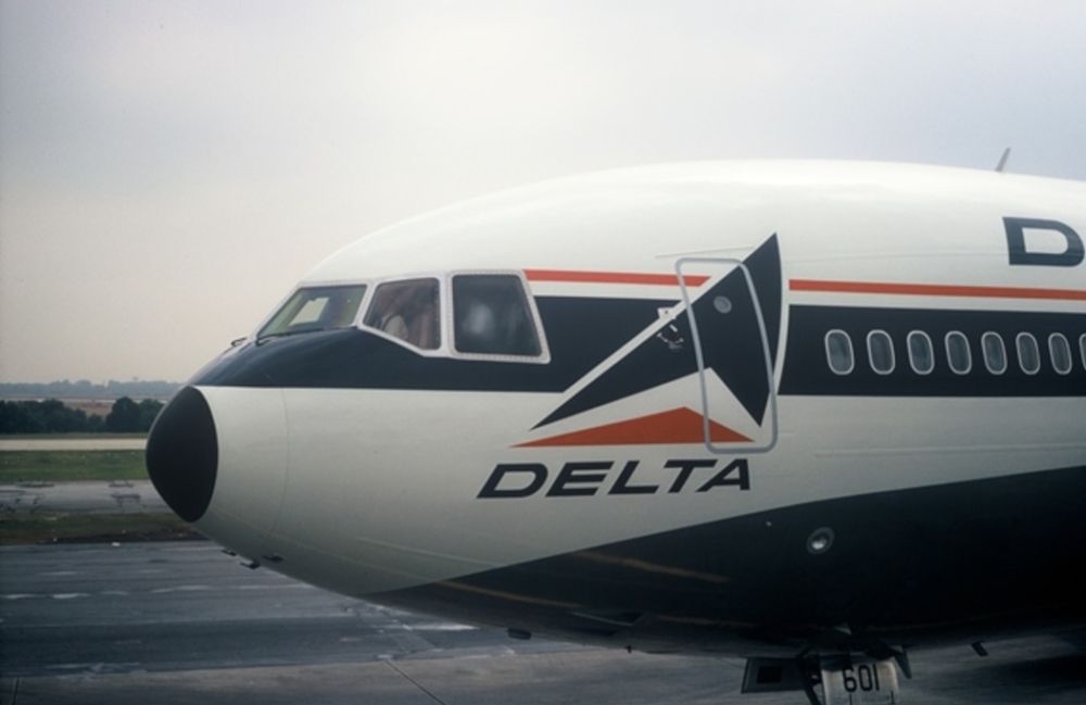 Delta DC-10