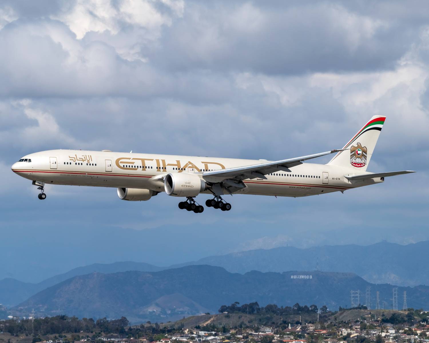 Etihad Airways Boeing 777-300ER