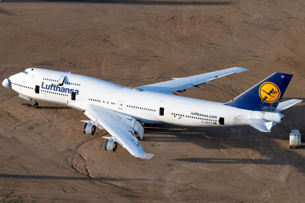 Lufthansa Boeing 747, Combi