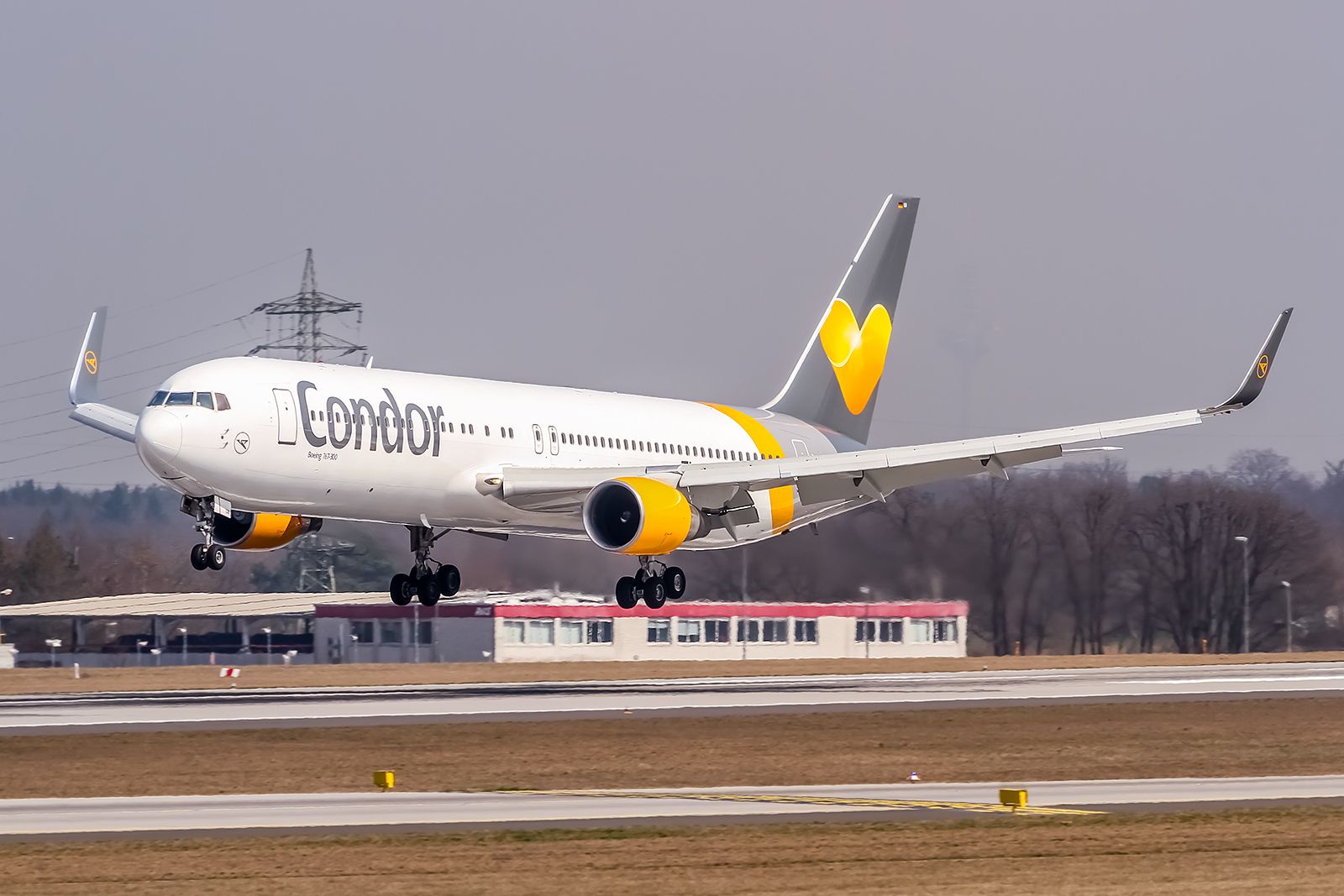 Condor 767