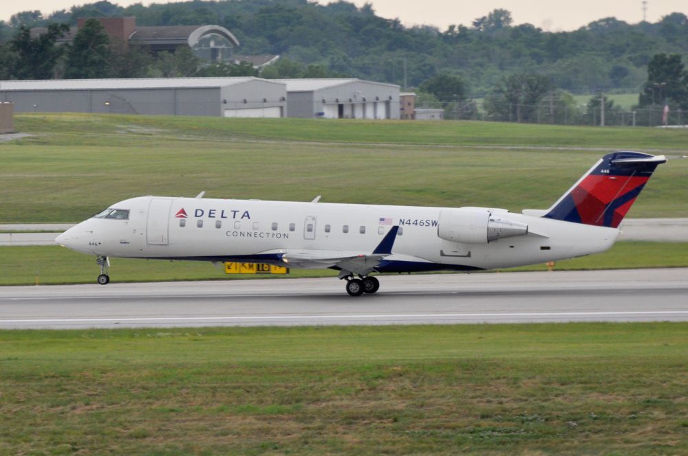 Delta Skywest CRJ200