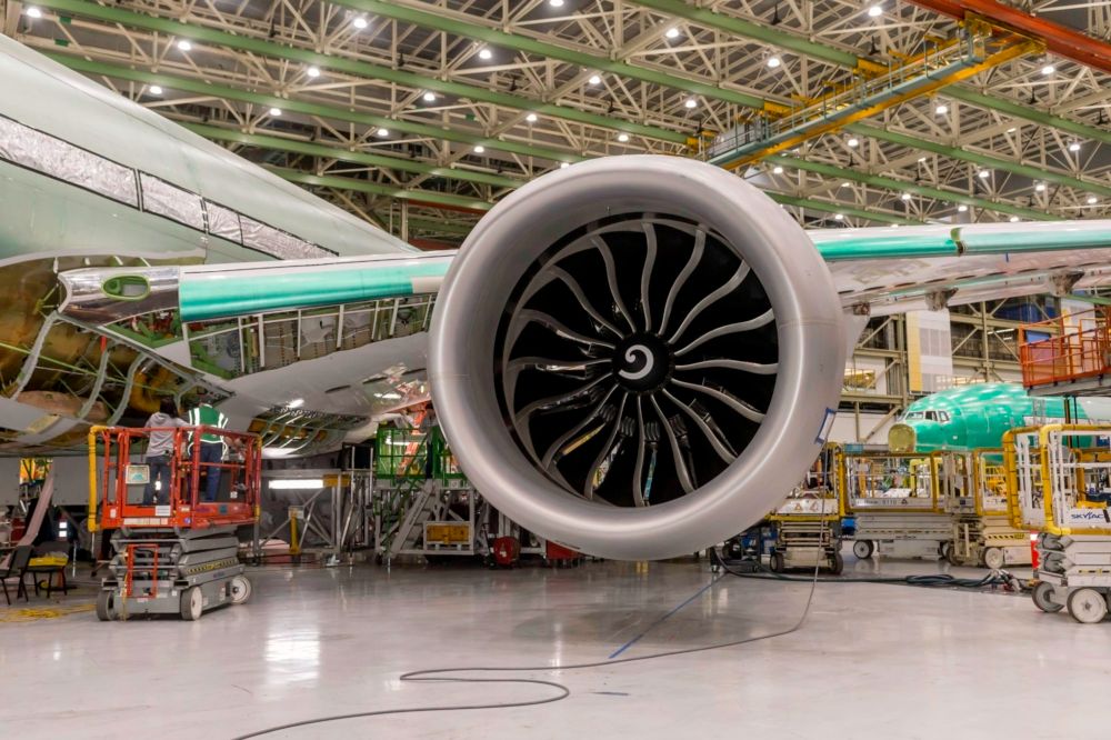 GE9X engine on a parked Boeing 777X.