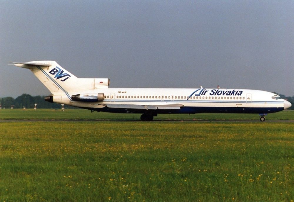 Air Slovakia Boeing 727