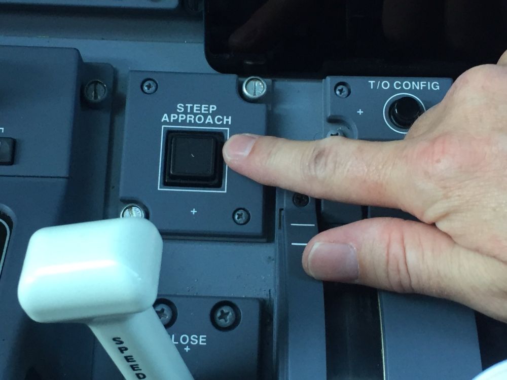 Embraer E2 steep approach button