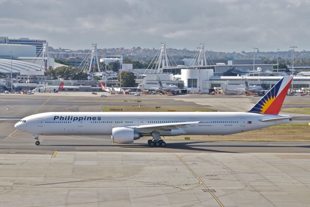 Philippines Airlines 777