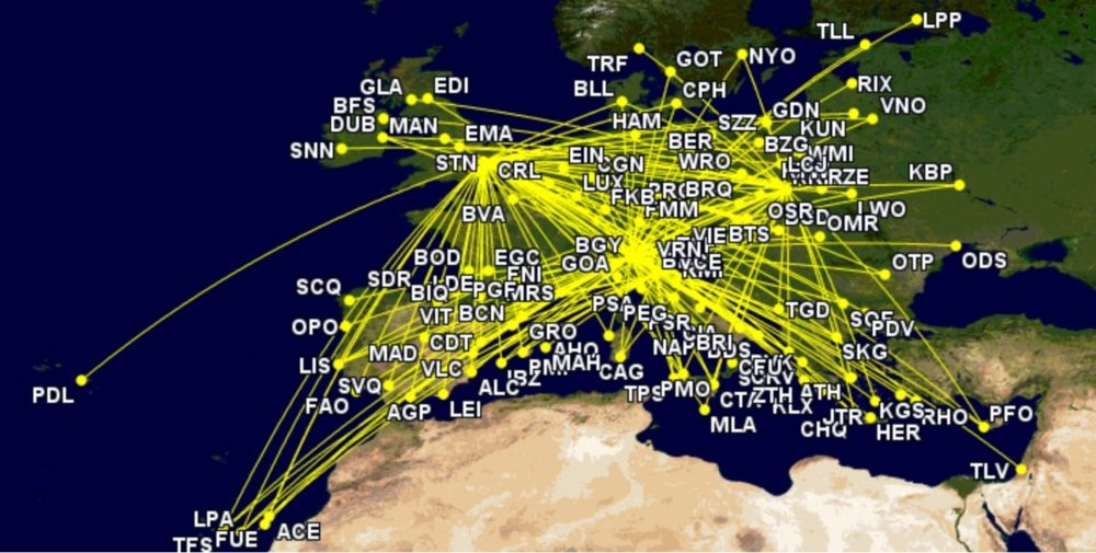 Ryanair MAX routes in October 2021
