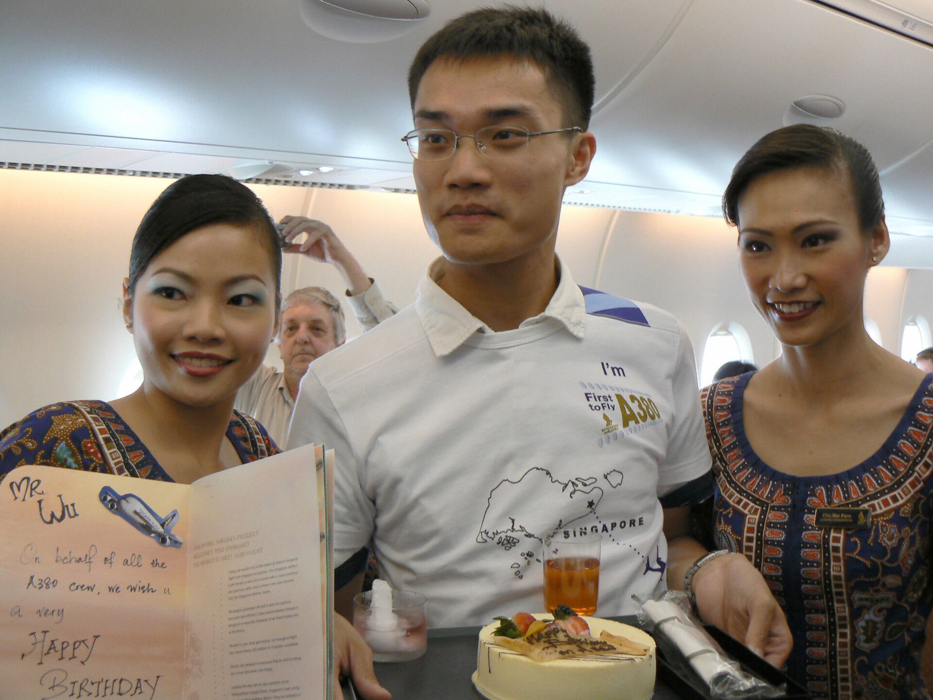 Airbus A380, Singapore Airlines, First Flight