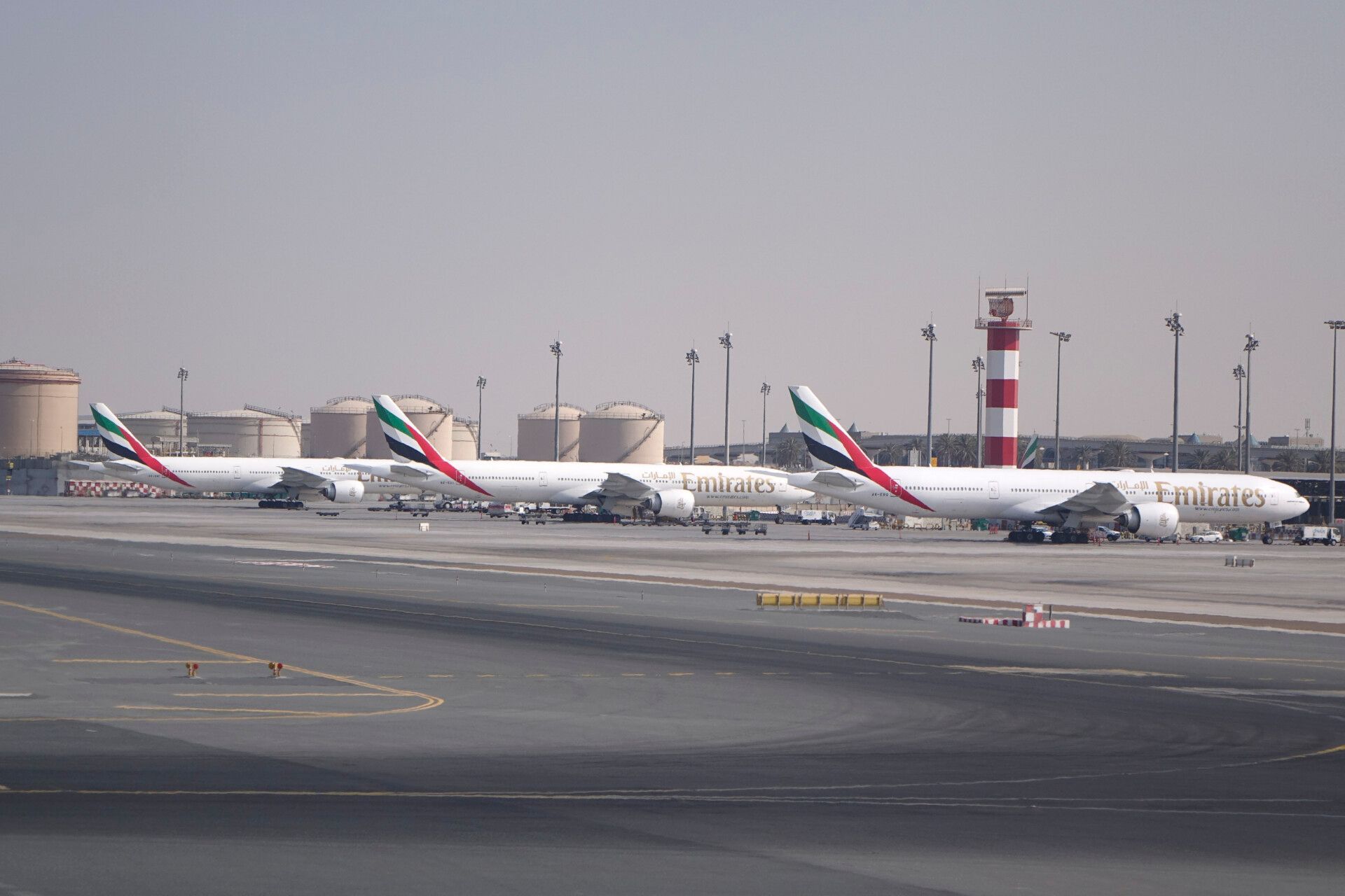 Emirates 777s