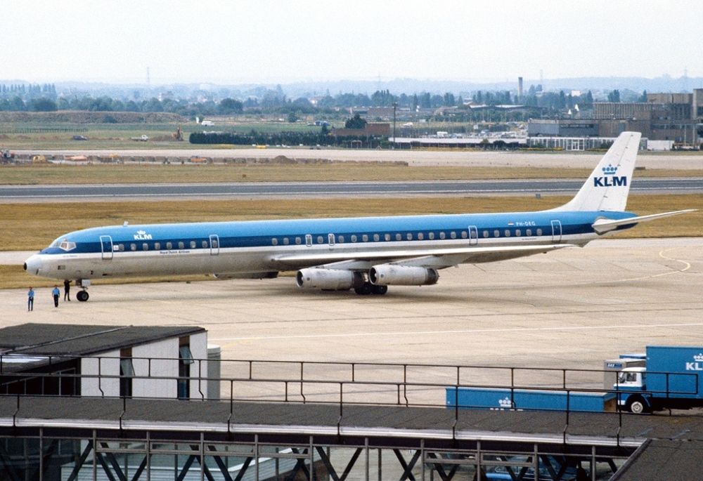 KLM Douglas DC-8