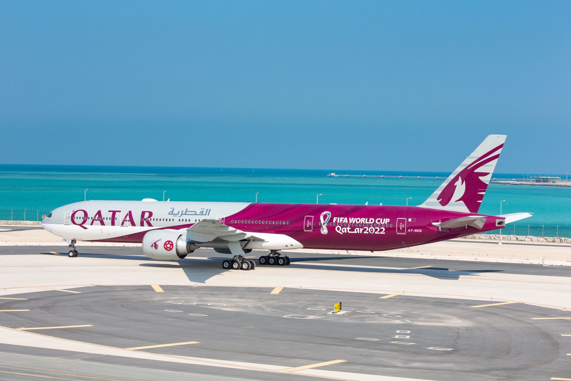 Qatar Airways 777