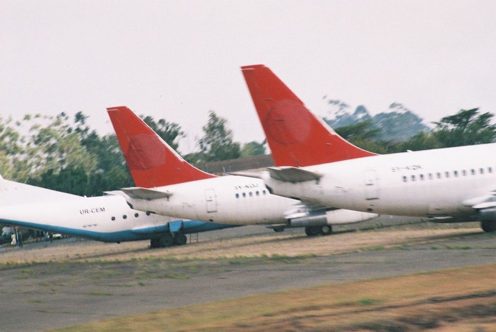 5Y-KQK_Boeing_737-200_Adv_ex-Kenya_Airways._(6136712143)