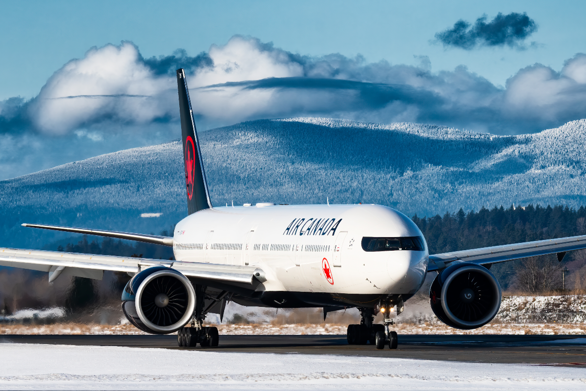 Air-Canada-A220-737-MAX