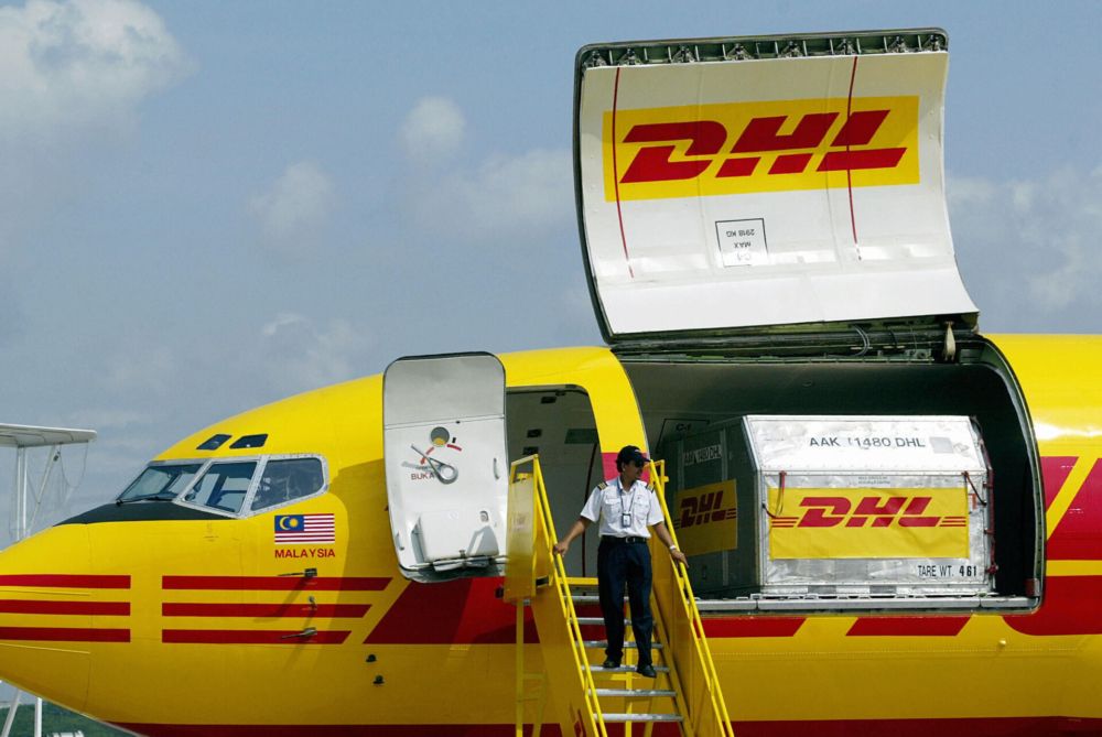 DHL 737 Freighter