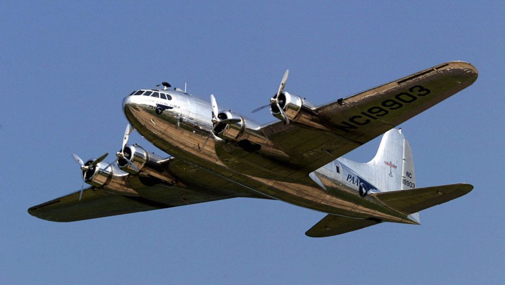 The First Pressurized Commercial Aircraft: 83 Years Of The Boeing 307 ...