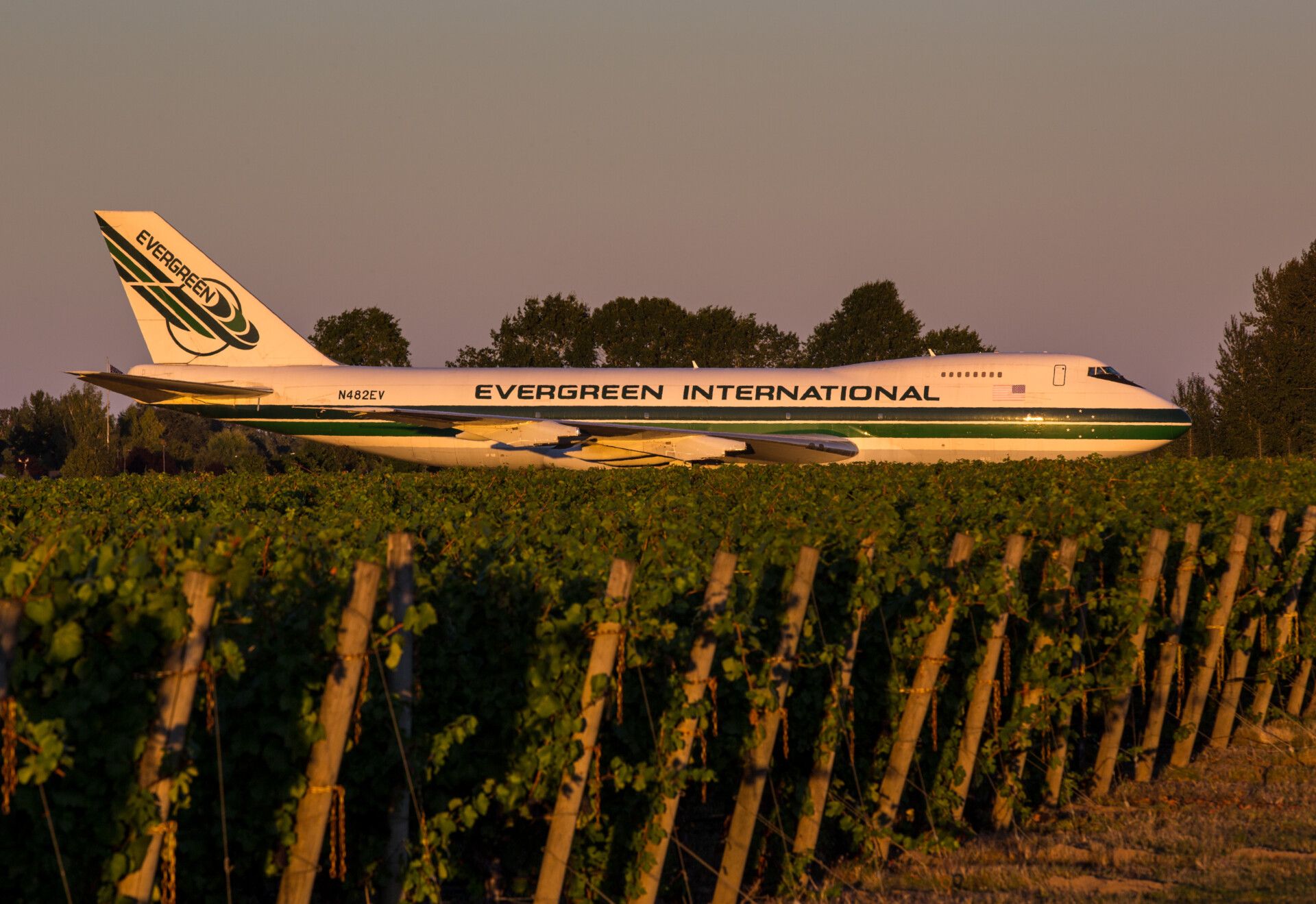 Evergreen International Boeing 747