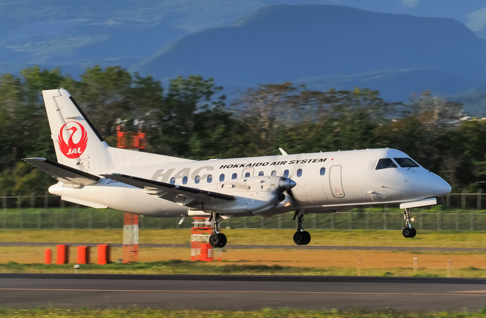 クロスウィング SAAB 340 海上保安庁 JA8951 MA951 はまたか クロス クロスウィング SAAB 340 海上保安庁 JA8951 MA951 はまたか クロス
