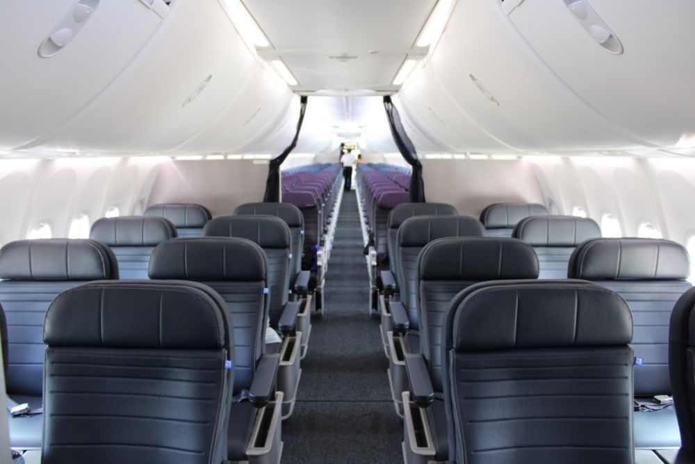 United Airlines cabin interior