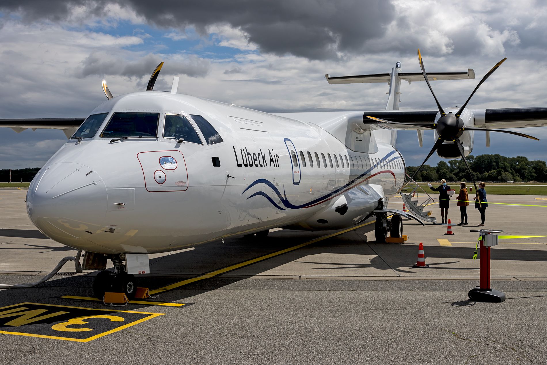 Lubeck Air ATR 72-500