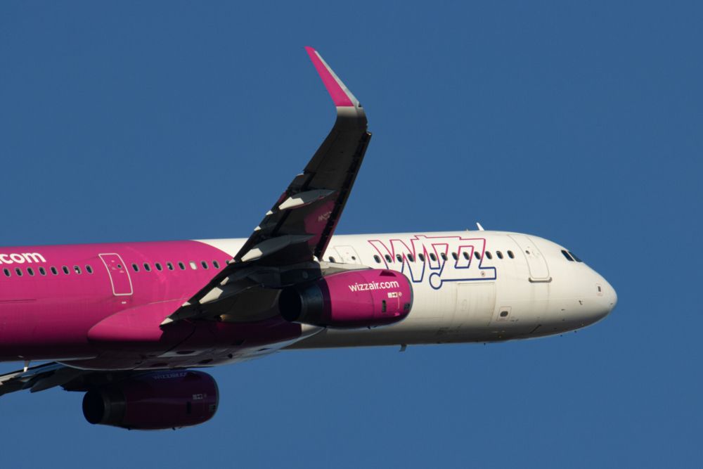 Wizz Air Airbus A321 Departing From Eindhoven