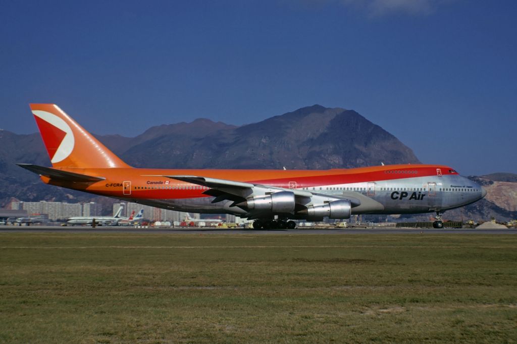 CP Air Boeing 747