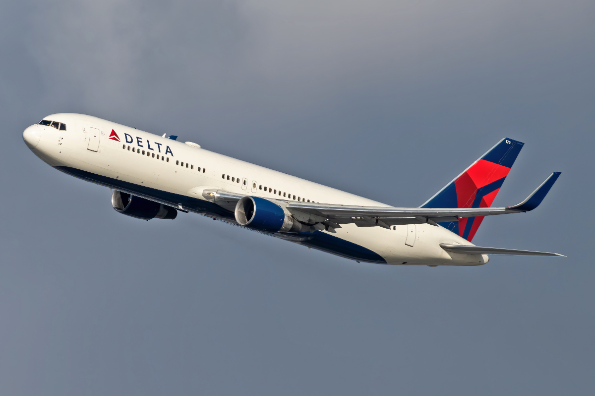 Delta-Boeing-767-Engine-Shutdown