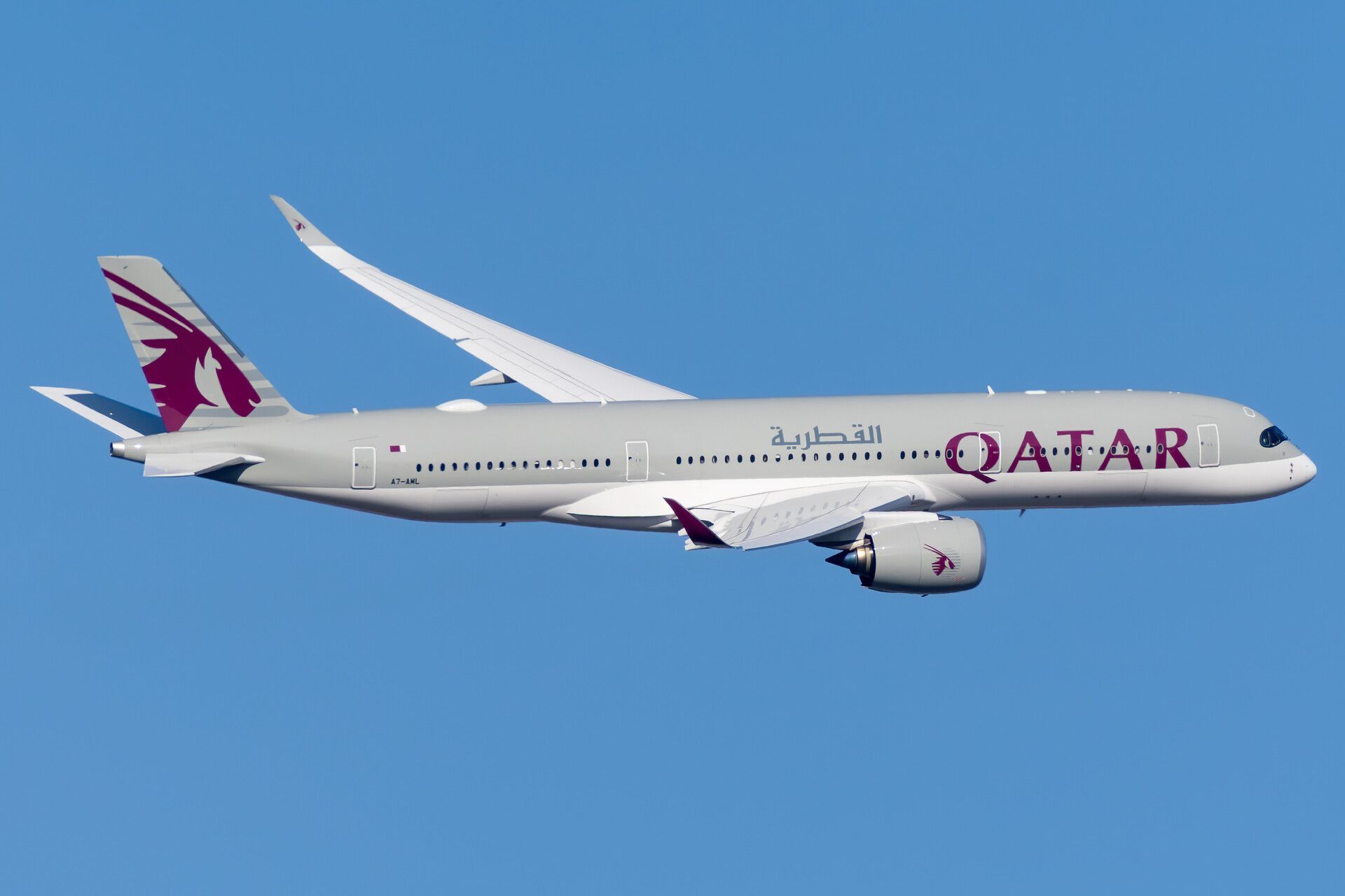 Qatar Airways Boeing 777-39P(ER) A7-AML