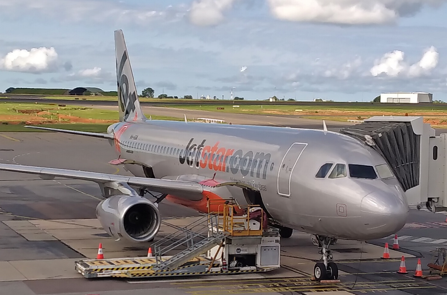 Which Airline Owns Darwin?