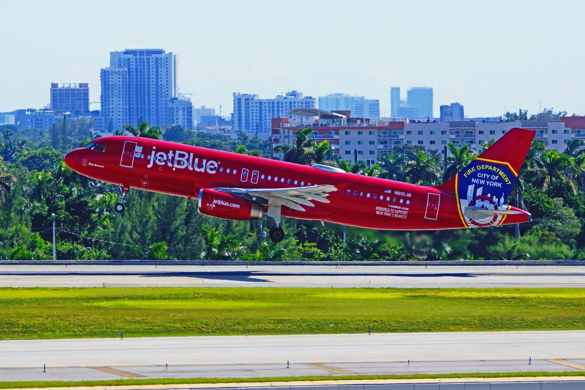 JetBlue Airbus A320 (NY Jets Livery)