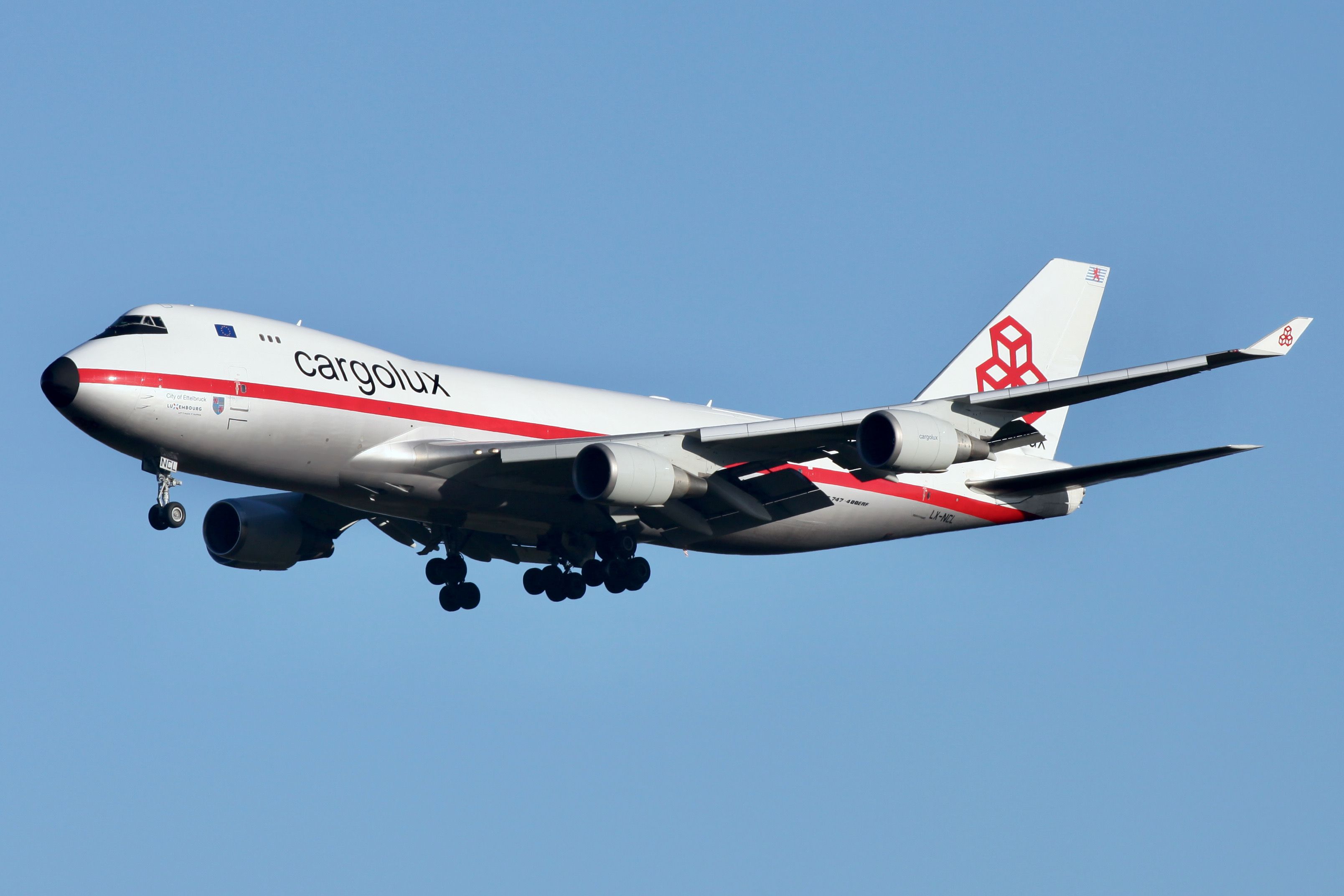 LX-NCL_Boeing_747-4EVF(ER)_Cargolux_(Retro)_Stansted_221_-_51064329832-1