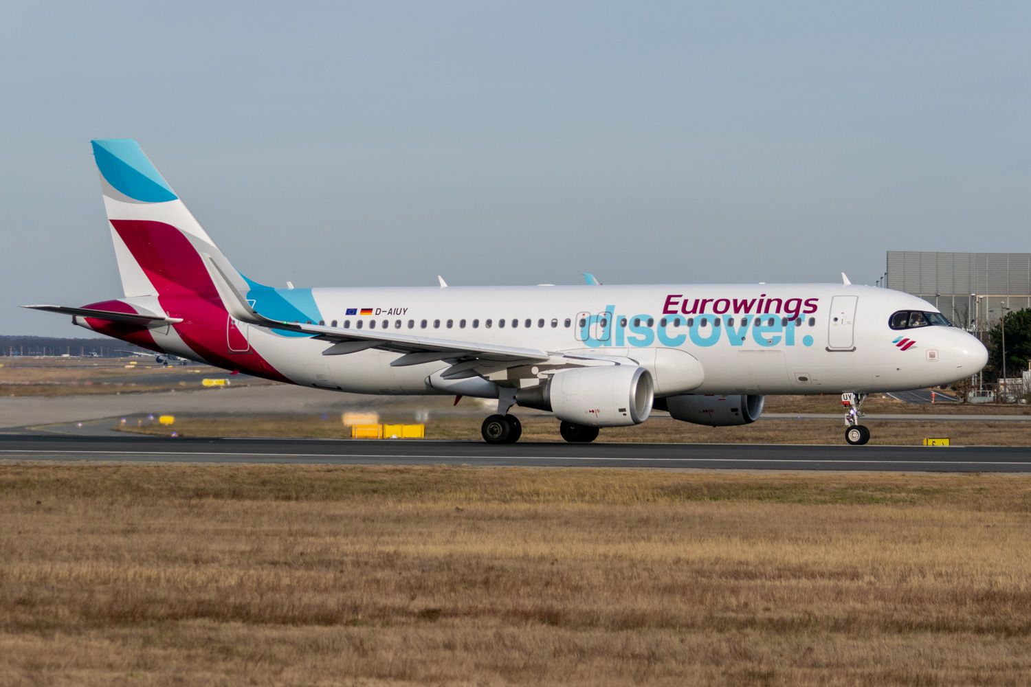 Tom Boon-016 Eurowings Discover a320
