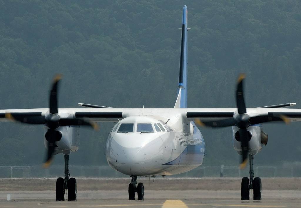 Which Airlines Fly China S Xian Ma60 Turboprop