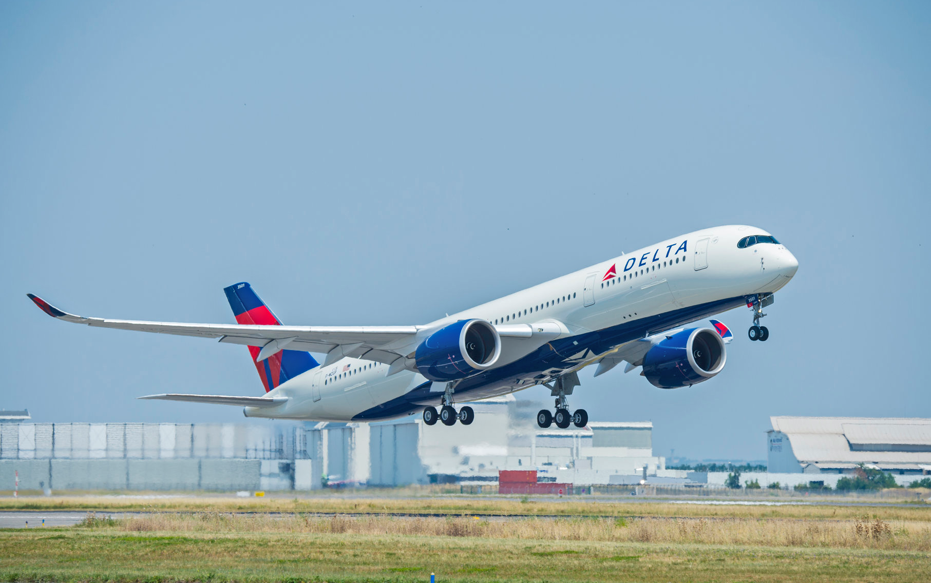 first-flagship-airbus-a350-900