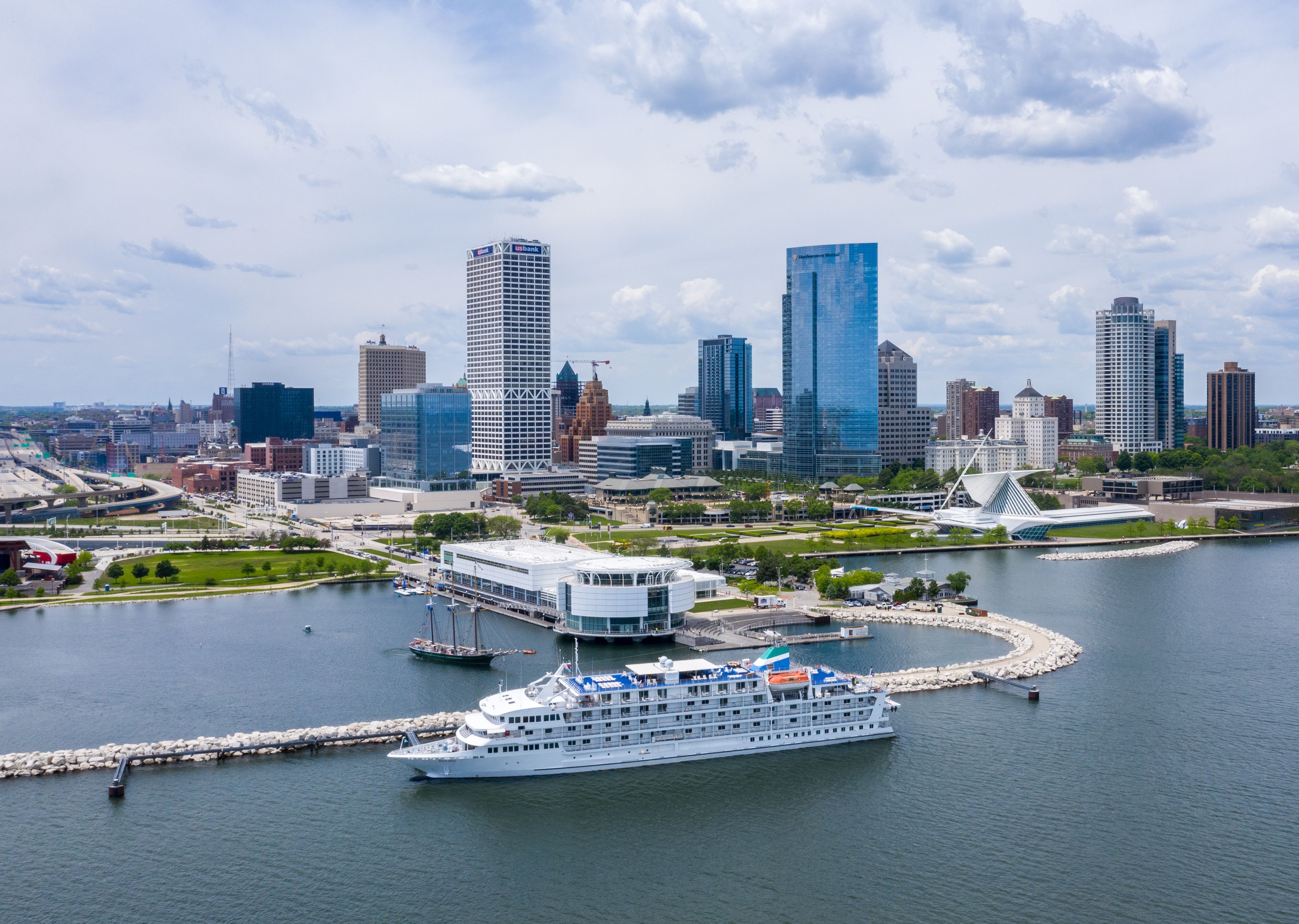 Travelers Flock To MKE To Board 2022 Great Lakes Luxury Cruises