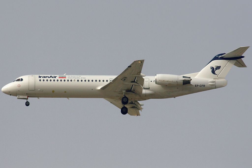 Fokker_100_(F-28-0100)_Iran_Air_AN1355825