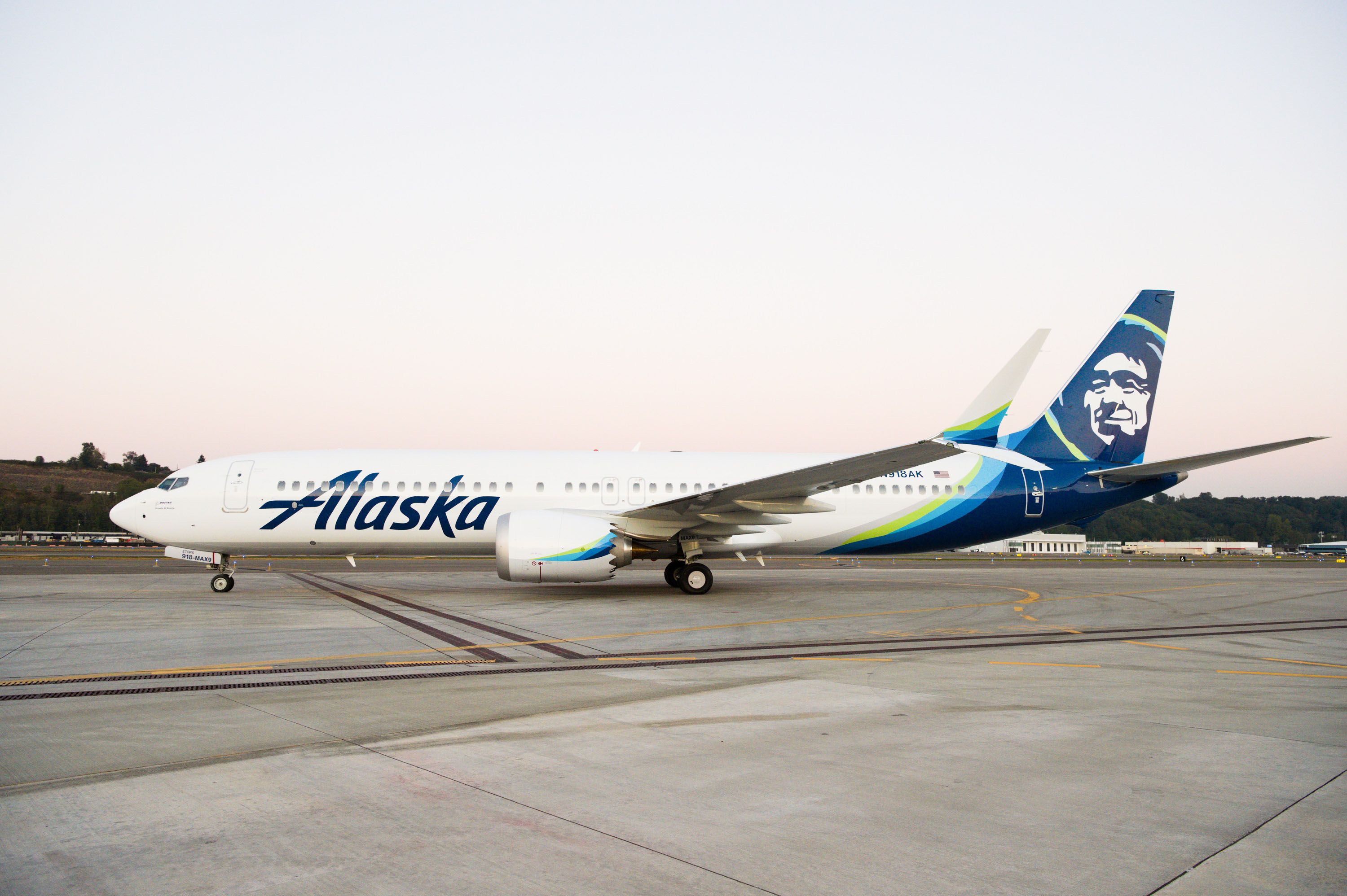 Alaska Airlines Reshuffles Boeing Order To Add 737 MAX 10