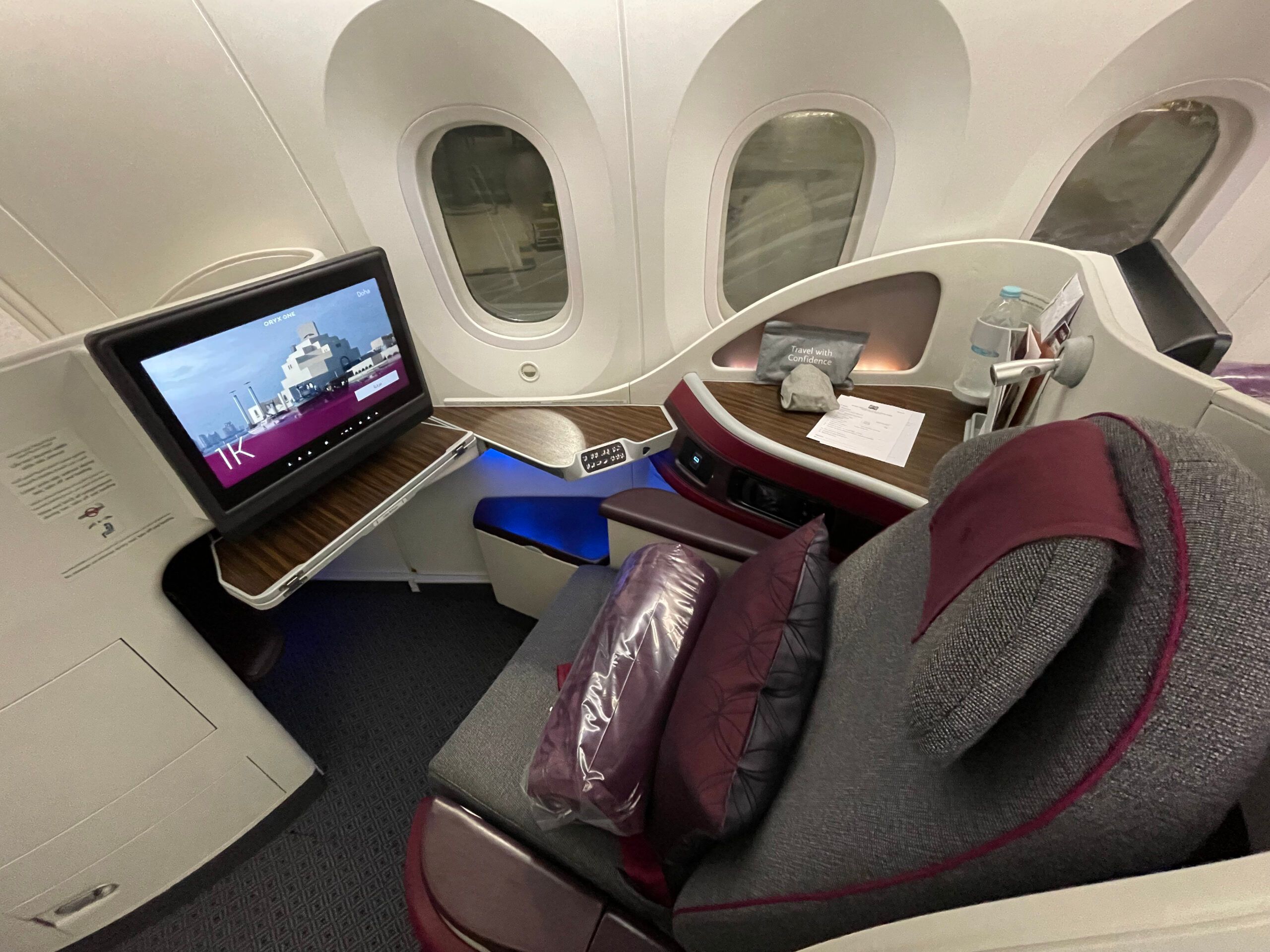 Qatar Airways Business Class QSuites A350 Review San Francisco to Doha ...