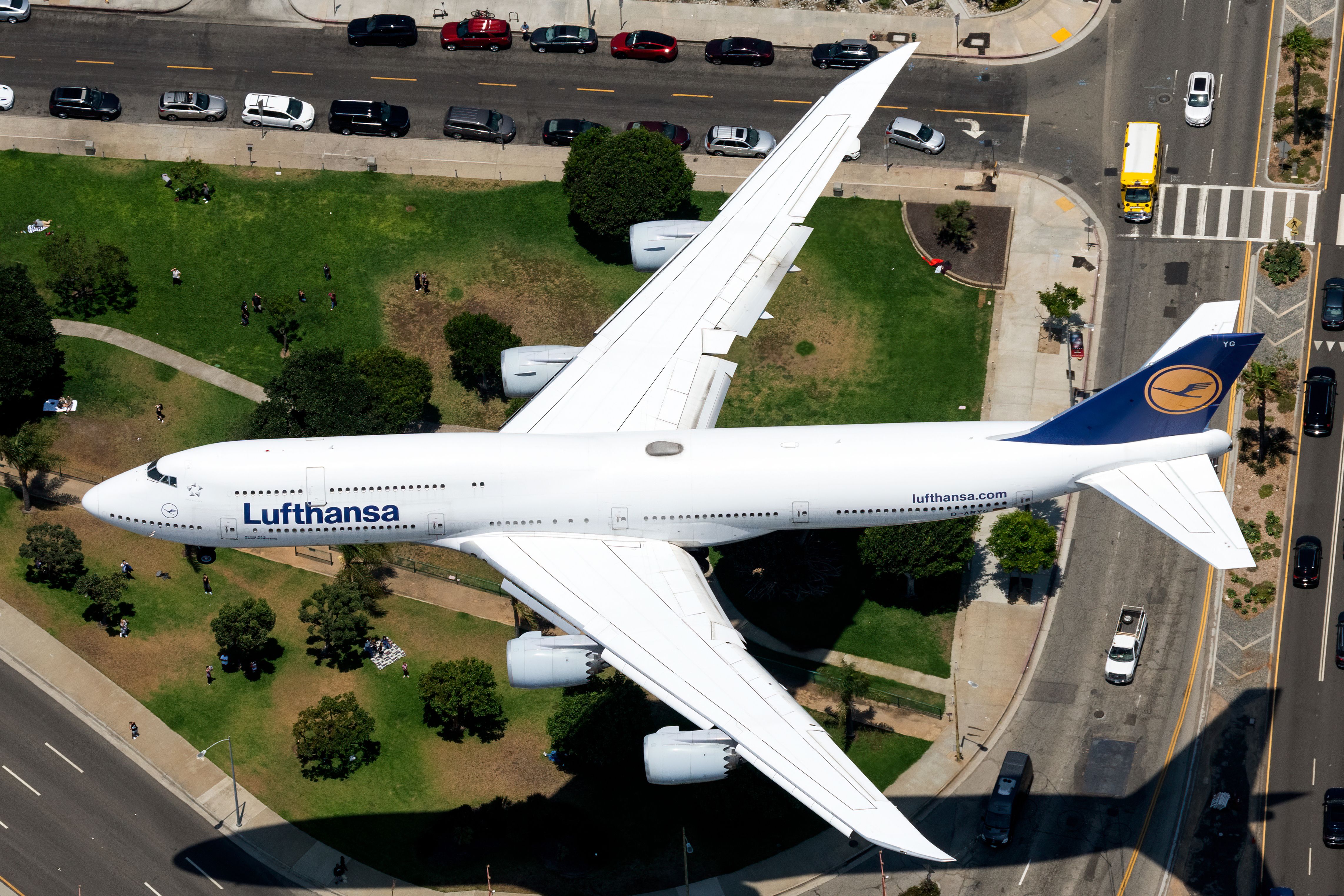 Lufthansa-Boeing-747-8-D-ABYG.JPG