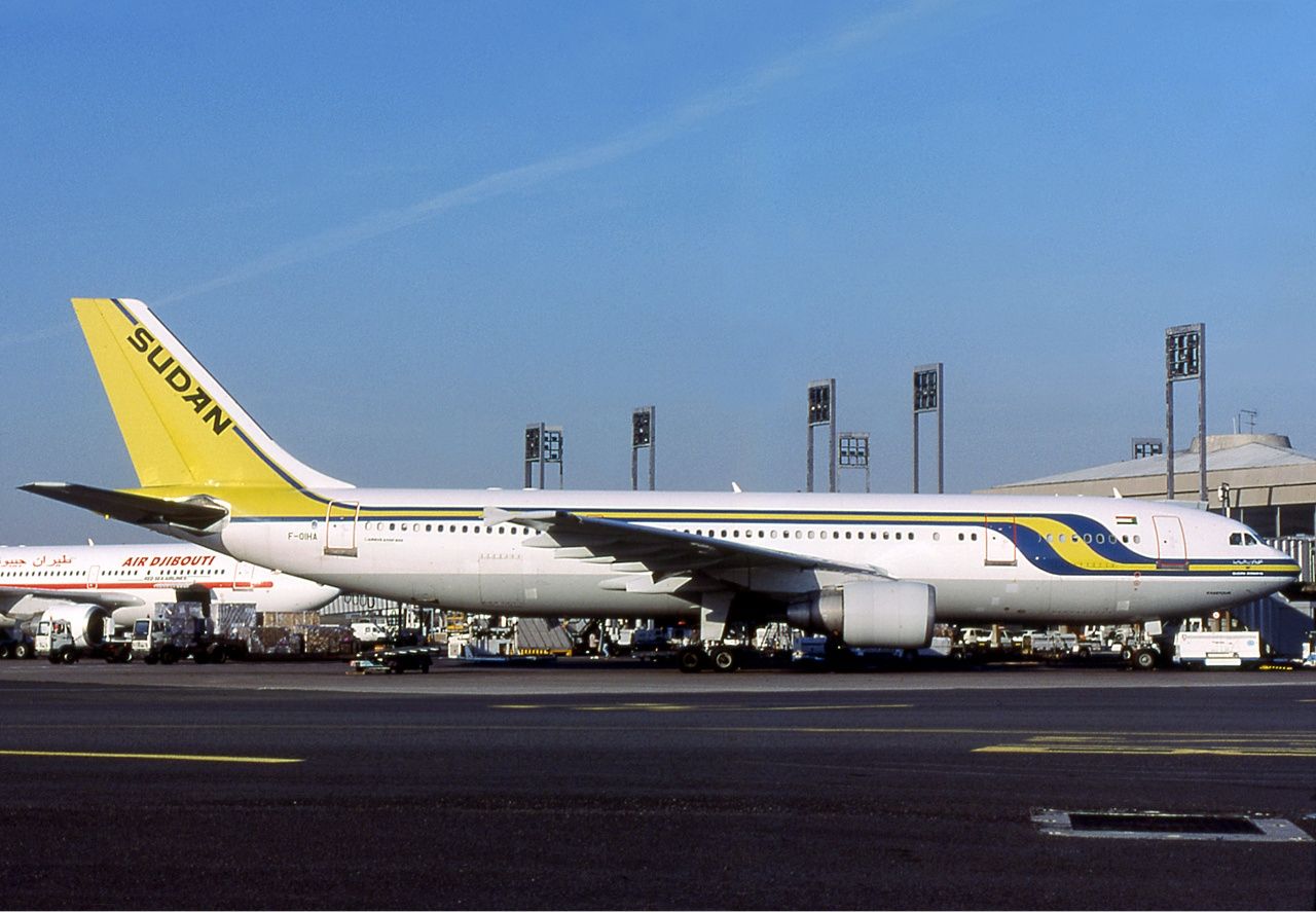 Sudan_Airways_Airbus_A300_Gilliand