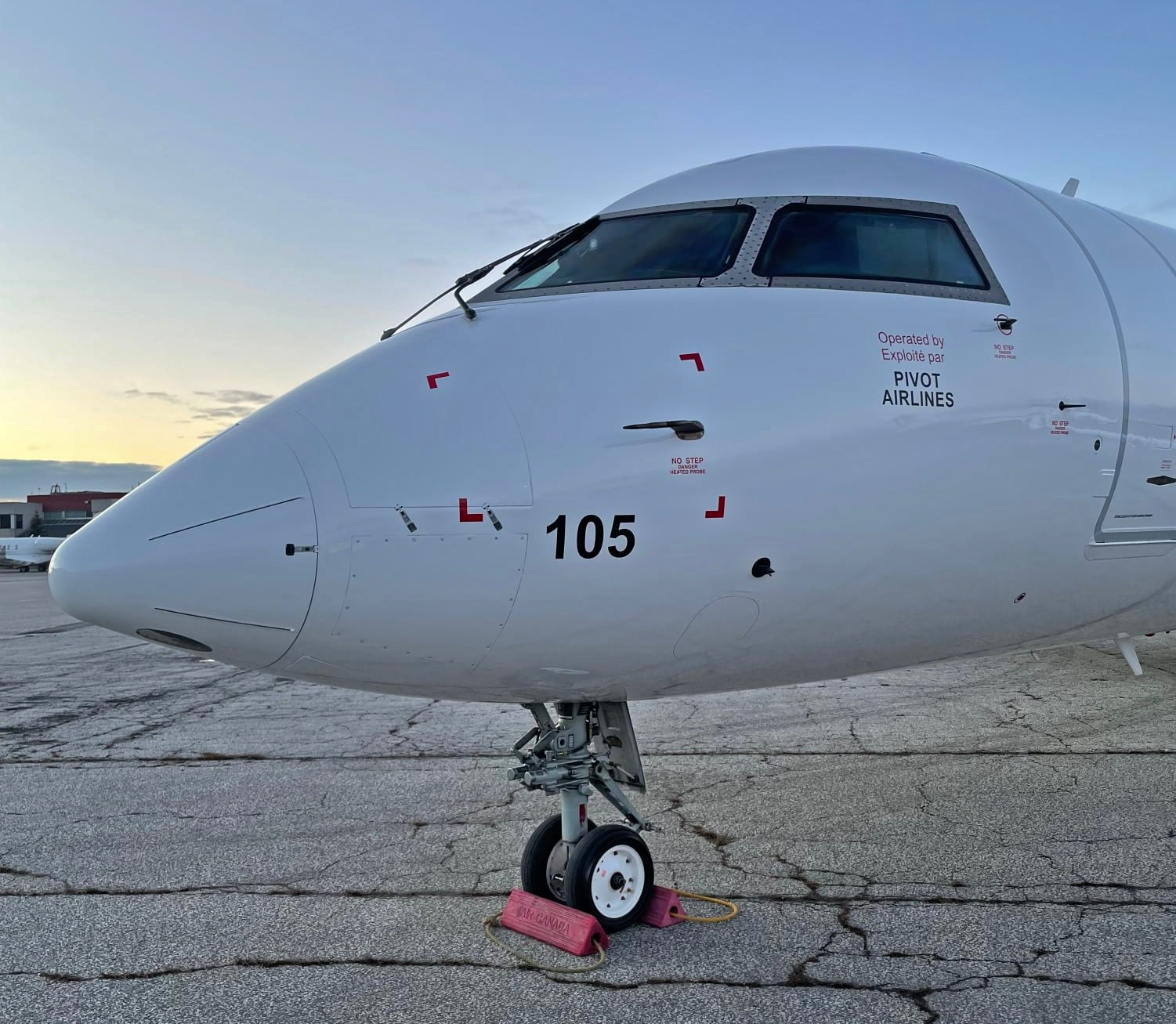 Pivot Airlines Bombardier CRJ 100