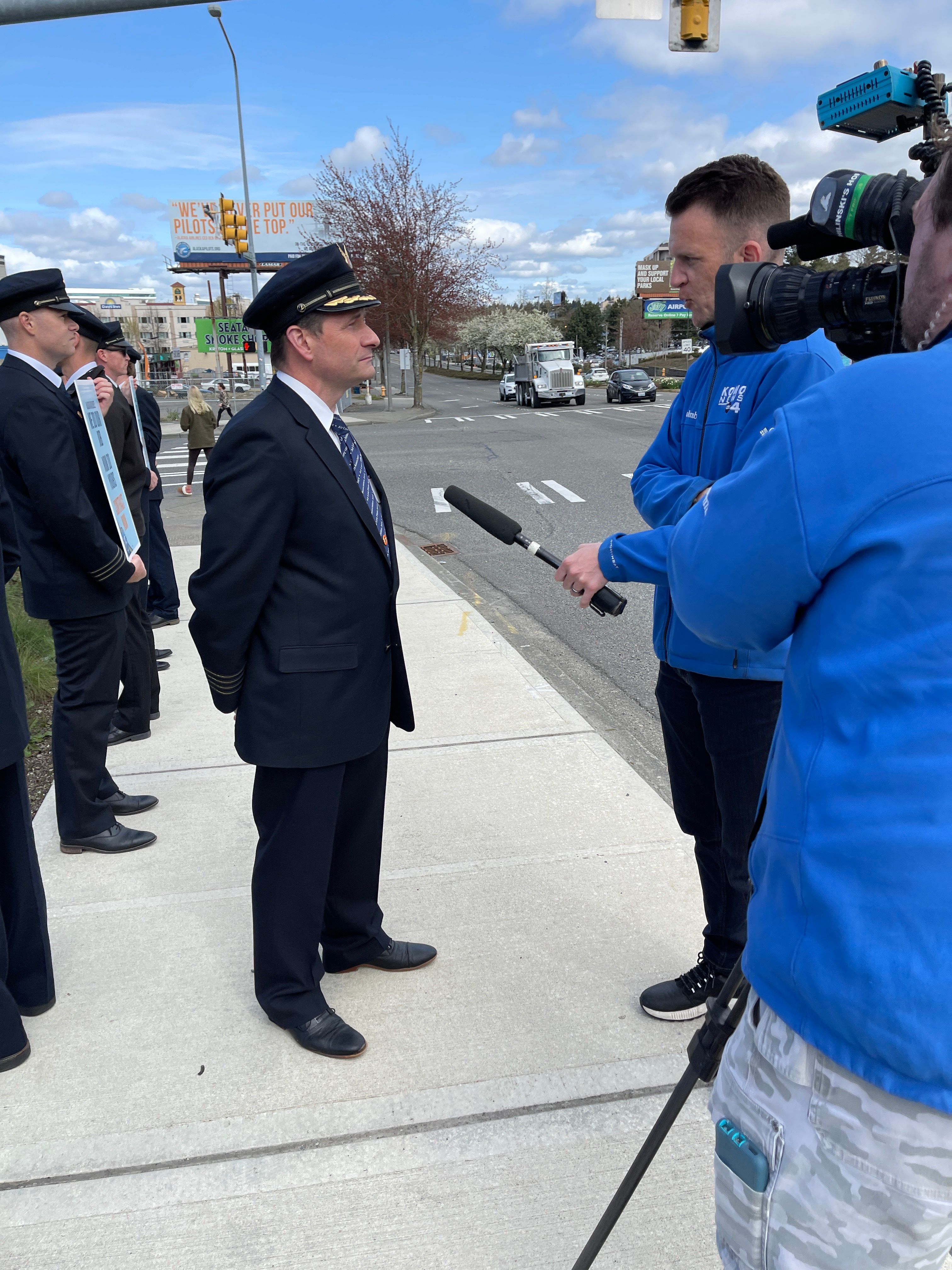 Capt. Will McQuillen, chairman of the Alaska Airlines ALPA MEC, Speaking to media at an Informational Picket
