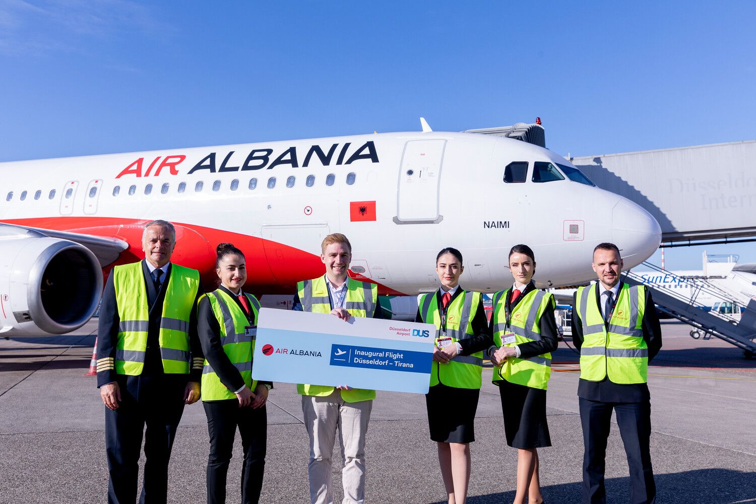 Air-Albania-DUS-TIA-with-Crew-1