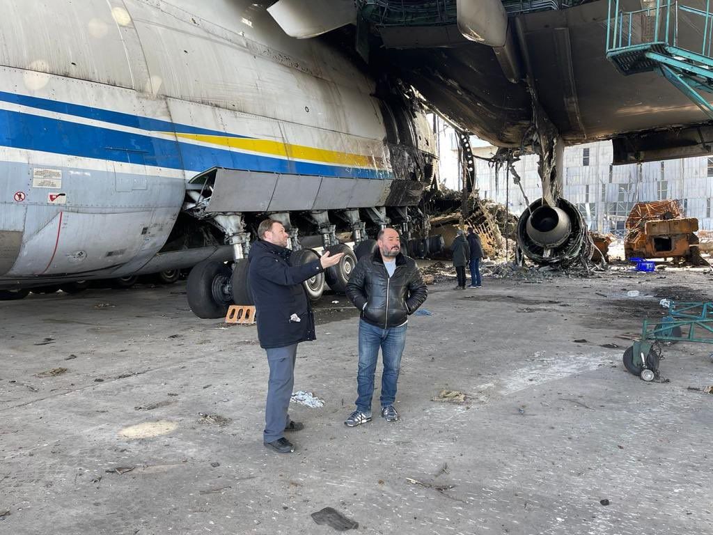 Antonov An-225 damage (1)