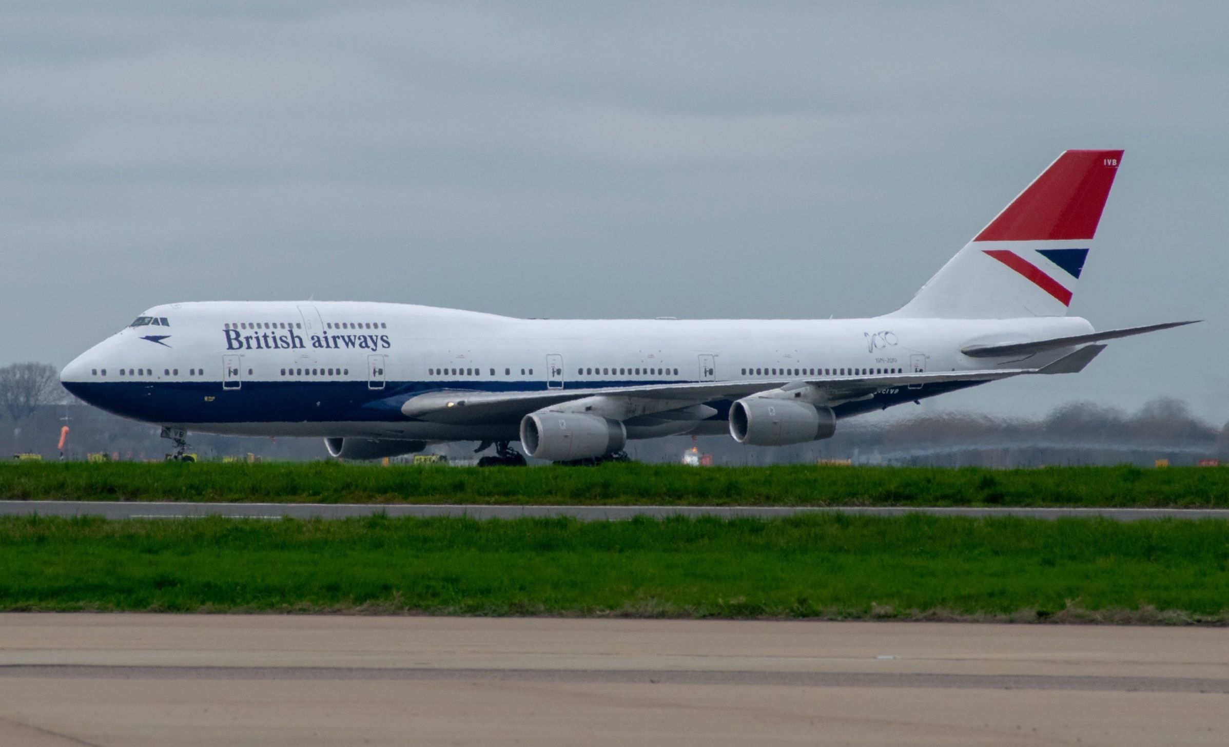 A British Airways Boeing 747-400 on an airport apron.