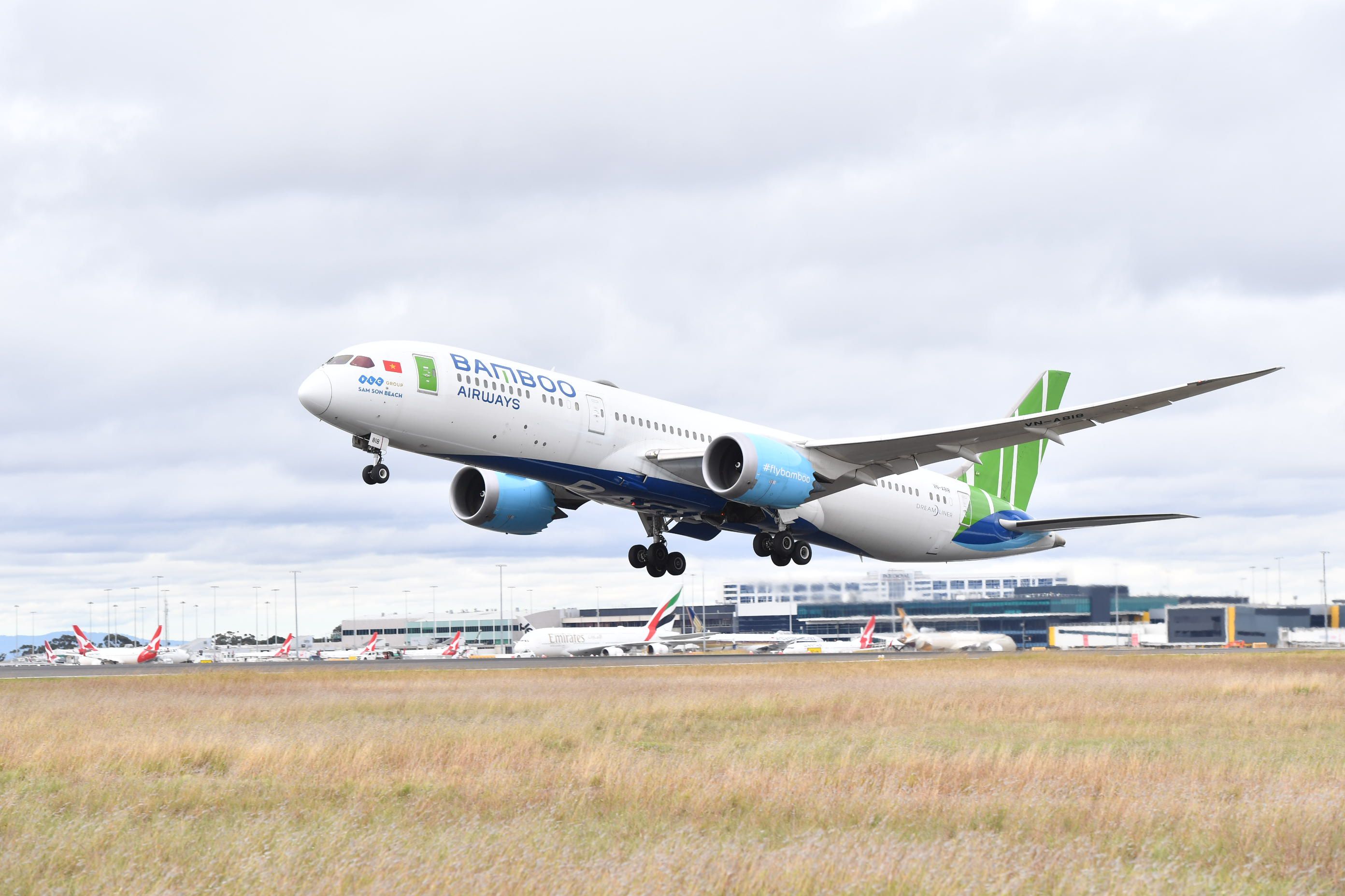 Bamboo Airways Boeing 787-9 Dreamliner Melbourne Airport 