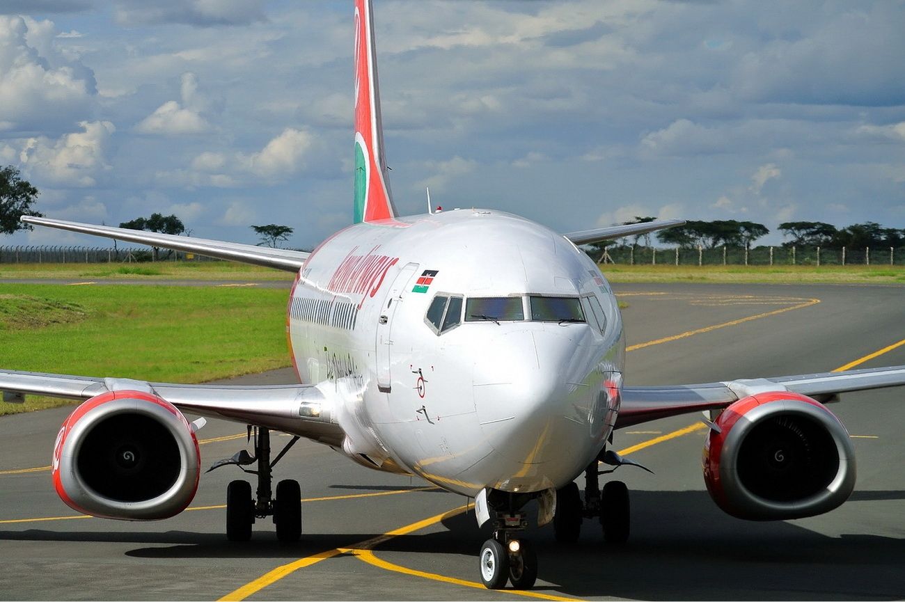 Kenya_Airways_Boeing_737-300-1