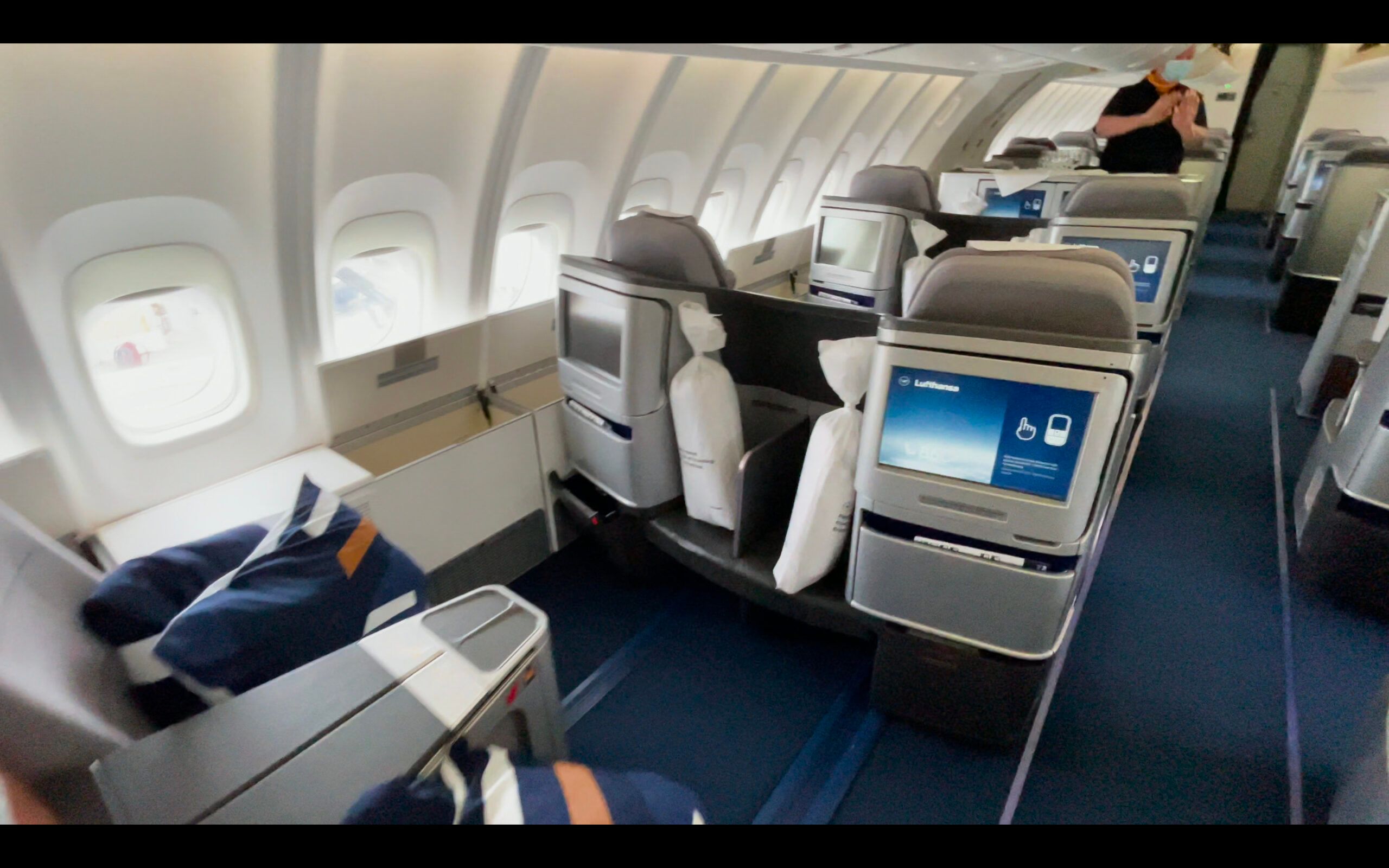 Flight Review: Lufthansa Business Class - Boeing 747-8i - San Francisco ...