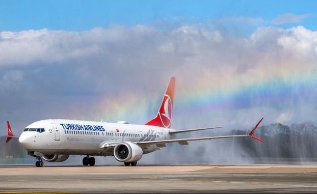 Turkish Airlines Antalya-Edinburgh
